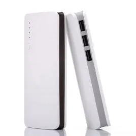 power-bank-10000mah-z-trzema-portami-usb-bialy-z-latarka-poreczny-slim