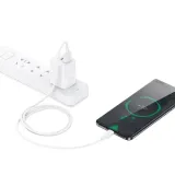 kabel-micro-usb-mocny-szybki-2-4a-recci-bialy-stan-nowy