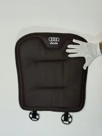 mata-ochronna-siedzenie-z-logo-audi-poduszka-na-fotelskora-pu-brazowy
