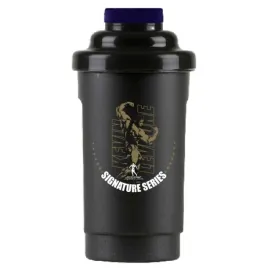levrone-signature-series-shaker-treningowy-czarny-z-grafika-600-ml