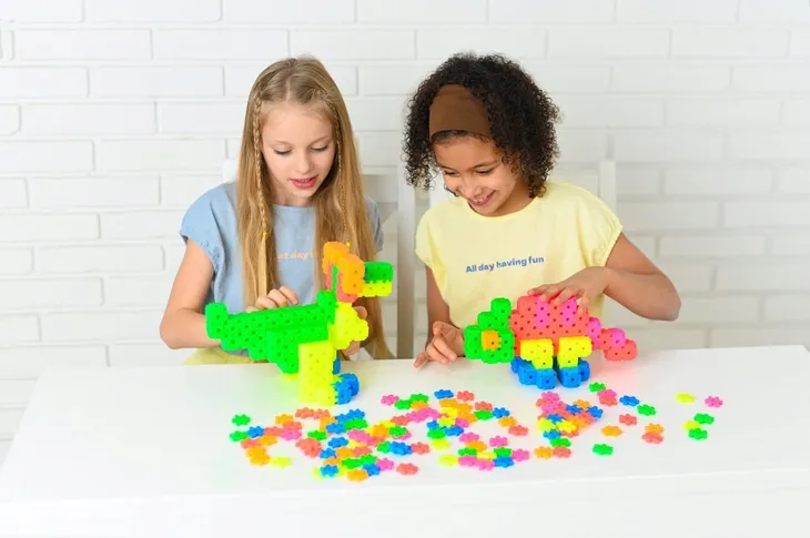 klocki-konstrukcyjne-meli-neon-basic-edu-1200-el-material-plastik