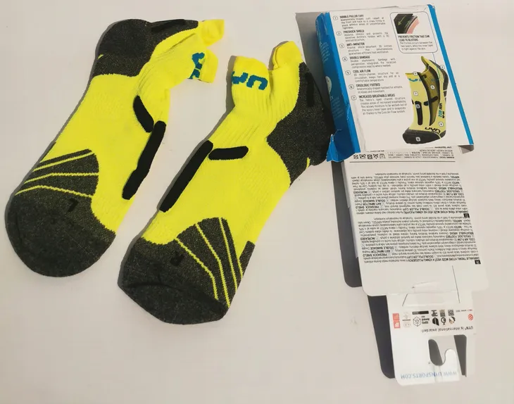 skarpety-stopki-uyn-39-41-wlasciwosci-oddychajace-odprowadzajace-wilgoc