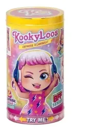 kolorowa-mini-laleczka-w-tubie-akcesoria-kookyloos