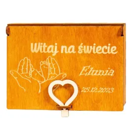 drewniane-pudelko-na-zdjecia-odcienie-brazu-i-bezu-21-cm-x-30-cm