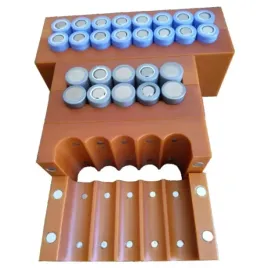 forma-dwurzedowa-do-zgrzewania-akumulatorow-18650-z-magnesem-2x5