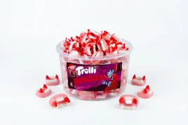 trolli-dracula-1050-g-zelki-szczeki-wampira-truskawkowo-smietankowe