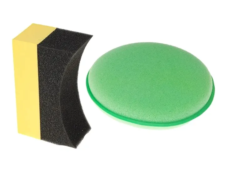 zestaw-detailingowy-19-elem-marka-carmotion-stan-nowy