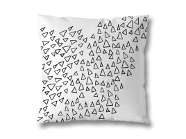 poszewka-dekoracyjna-triangle-bandw-40x40cm-od-miss-lucy-prestige