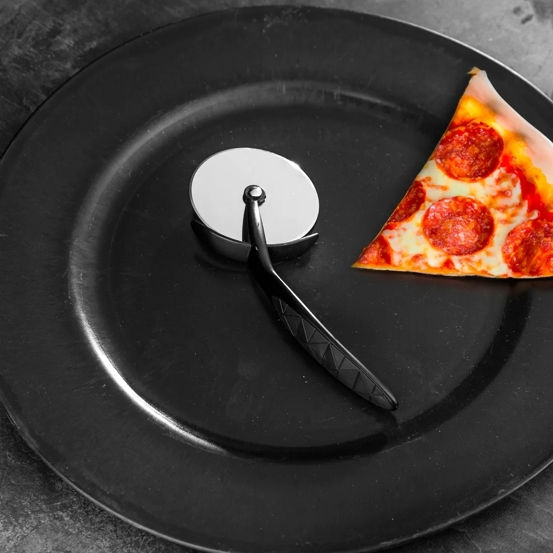 radelko-do-pizzy-florina-black