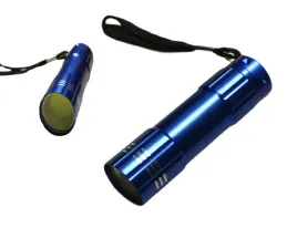 latarka-led-grawer-logo-napis-niebieska