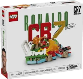 lego-editions-43012-cristiano-ronaldo-pilkarskie-momenty-cr7-figurka
