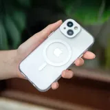 moshi-iglaze-magsafe-etui-iphone-15-luna-silver-typ-plecki