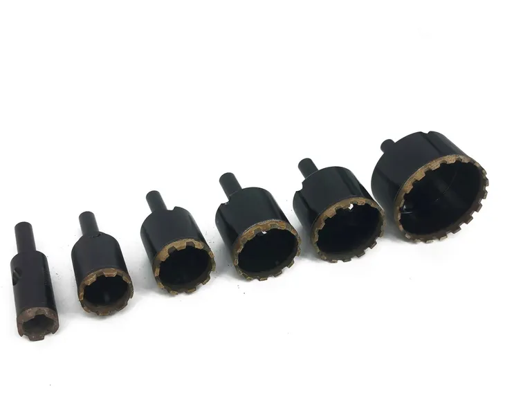 otwornica-rubi-68-mm-stan-nowy-waga-z-opakowaniem-2-6-kg