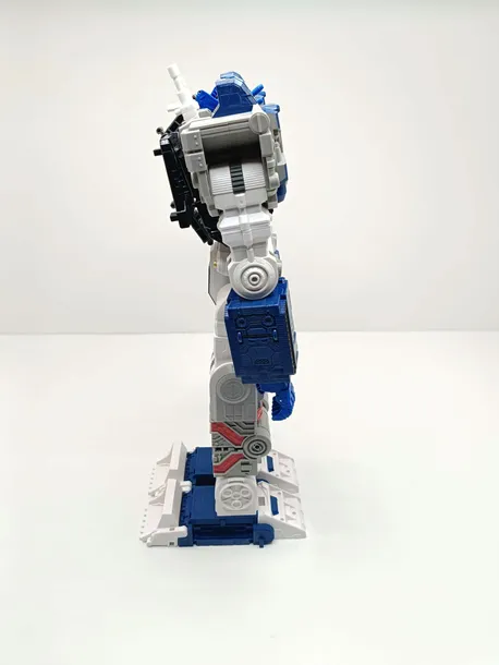 transformers-generations-legacy-cybertron-universe-metroplex-robot-figurka-produkt-wprowadzony-do-obrotu-na-terenie-ue-przed-13-12-2024-nie