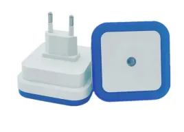 lampka-led-nocna-do-kontaktu-czujnik-zmierzchu