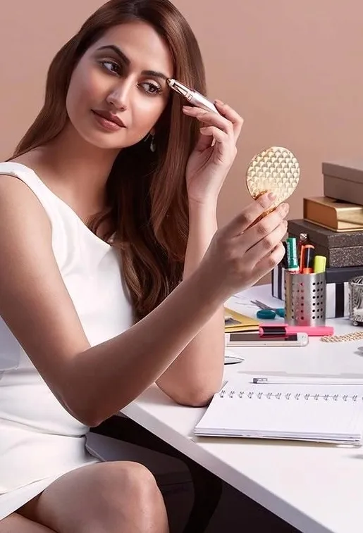 trymer-do-brwi-depilator-twarzy-flawless-brows