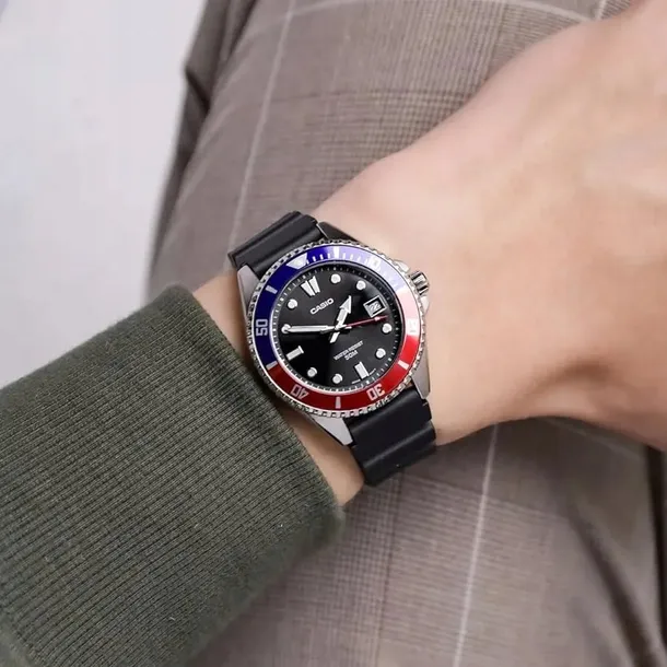 zegarek-meski-casio-mdv-10-1a2vdf-box-typ-nareczny