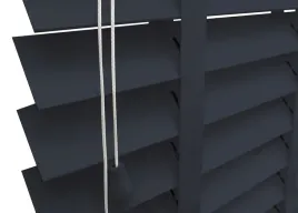 zaluzje-antracyt-drewniane-50mm-250x230