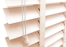 zaluzje-bez-drewniane-50mm-250x230