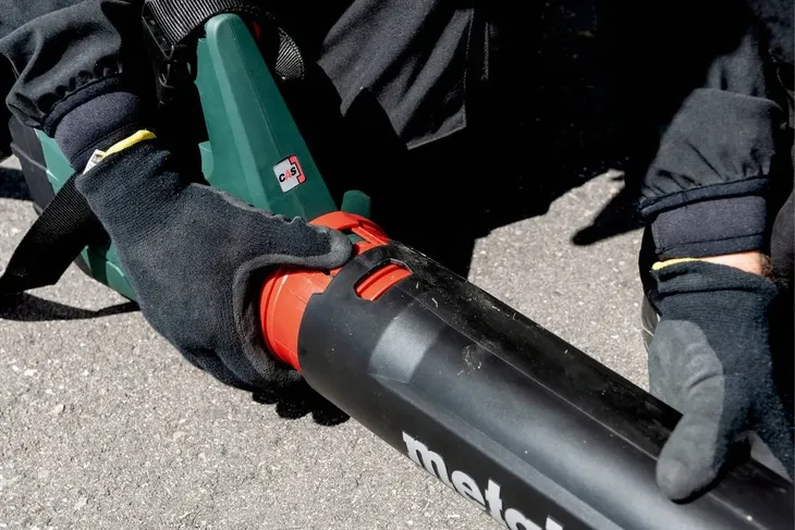 metabo-dmuchawa-lb-18-ltx-bl-carcass-marka-metabo