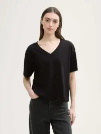 t-shirt-koszulka-damska-oversize-dekolt-w-litere-v-tom-tailor-s