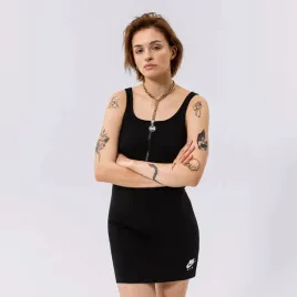 sukienka-damska-nike-na-ramiaczka-s