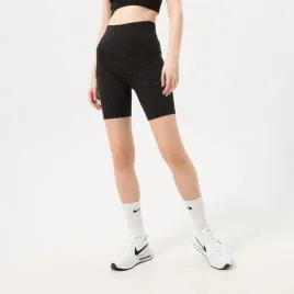 spodenki-damskie-legginsy-krotkie-kolarki-nike-s