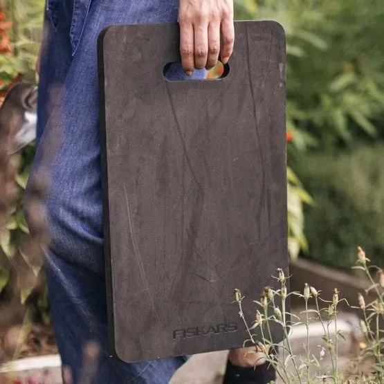 fiskars-podkladka-pod-kolana-solid-kod-producenta-1062832