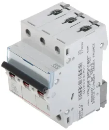 wylacznik-nadpradowy-le-403547-trojfazowy-25-a-typ-c-legrand