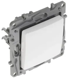 lacznik-krzyzowy-le-764504-niloe-10-a-legrand