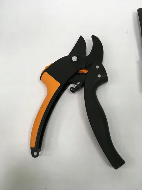 fiskars-saperka-skladana-2750-stan-nowy-kod-producenta-1000621