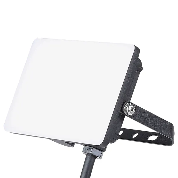 naswietlacz-led-20w-2000lm-5000k-kolor-czarny
