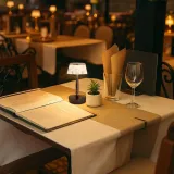 lampka-nocna-easy-black-kolor-czarny