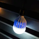 zarowka-owadobojcza-8w-e27-rodzaj-lampa