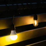 zarowka-odstraszajaca-owady-9w-e27-moc-9-w