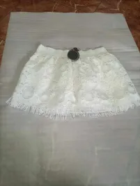 mini-spodniczka-koronkowa-biala-m-l