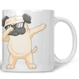 kubek-dabbing-pug-mops-pies