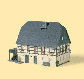 auhagen-11359-gospodarstwo-wiejskie-stajnia-h0