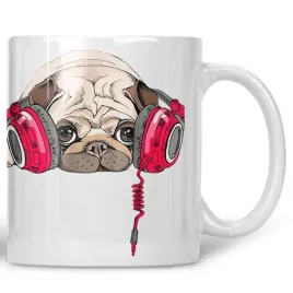 kubek-pies-mops-pug-ze-sluchawkami