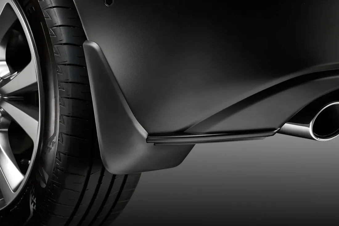 chlapacze-tyl-mazda-cx-30-dm-oryginal-stan-nowy