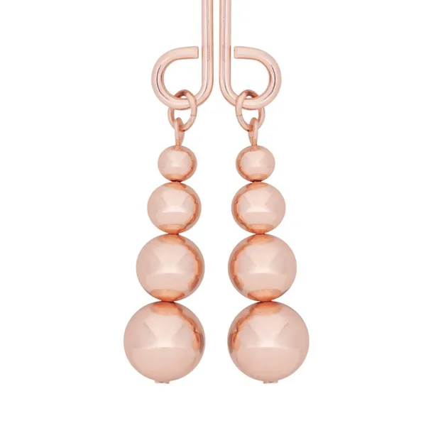 rosy-gold-clitoris-clamp-subtle-weight