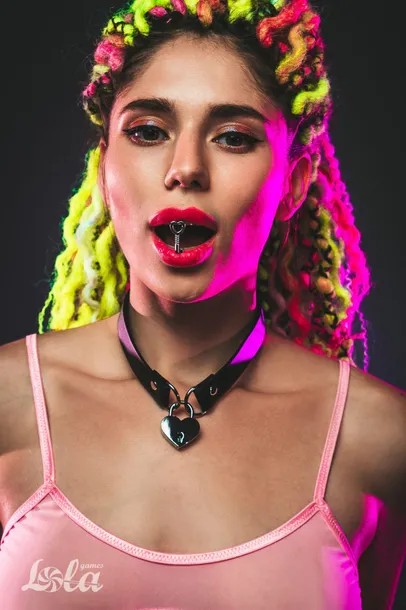 the-collar-party-hard-utopia-kod-producenta-e3-19823