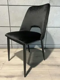 krzeslo-tapicerowane-goti-black-velvet-lugano
