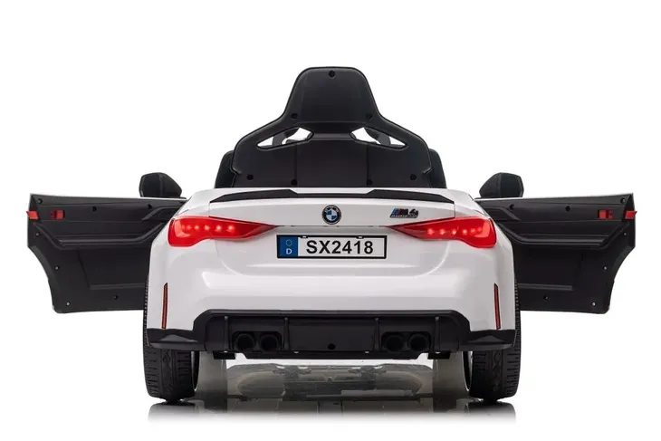 auto-na-akumulator-bmw-m4-biale