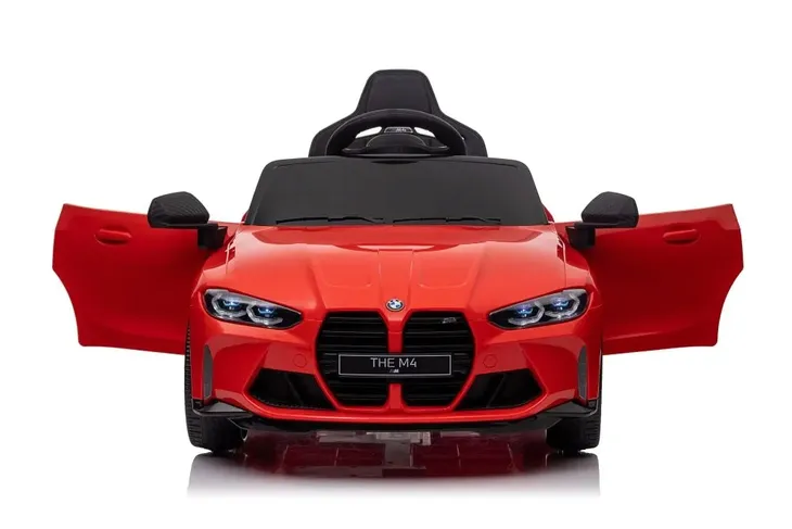 auto-na-akumulator-bmw-m4-czerwone