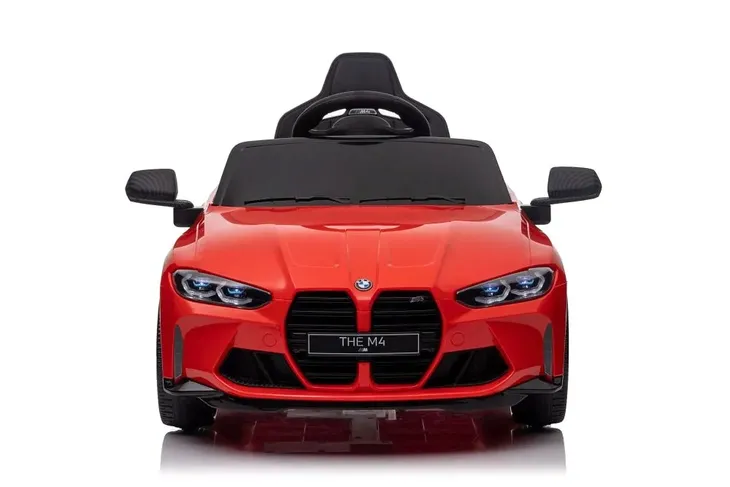 auto-na-akumulator-bmw-m4-czerwone