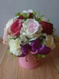 flower-box-kwiaty-na-prezent-bukiet-flowerbox-z-15-kwiatow