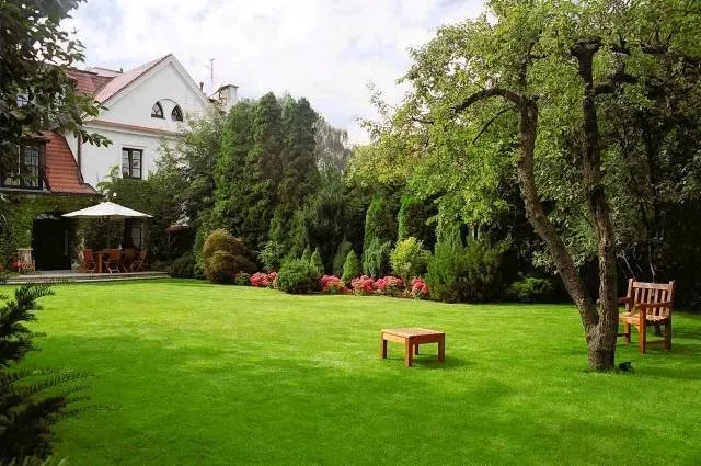 opryskiwacz-roza-v-6-waga-z-opakowaniem-1-9-kg