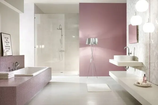 farba-ceramiczna-kitchenandbathroom-mokry-marmur-rodzaj-scienna