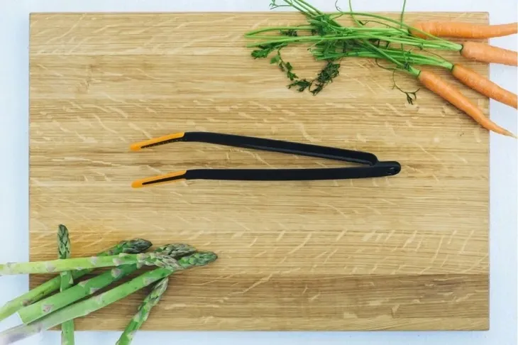 szczypce-fiskars-kod-producenta-27303